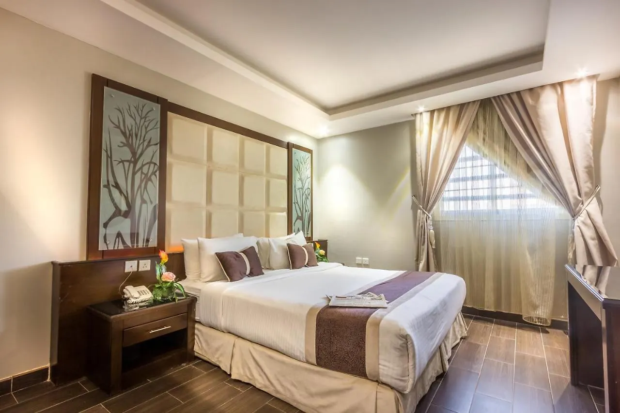 Al Muhaidb Gharnata - Al Malaz Riyadh